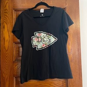 Floral Kansas City Chiefs Shirt - Sz L - Women’s fit - Sold Out Online